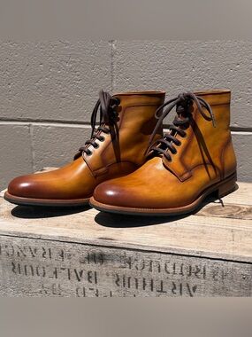 Magnanni Men's Leather Lace-Up Dress Boots in Cognac - US 10 - New in Box